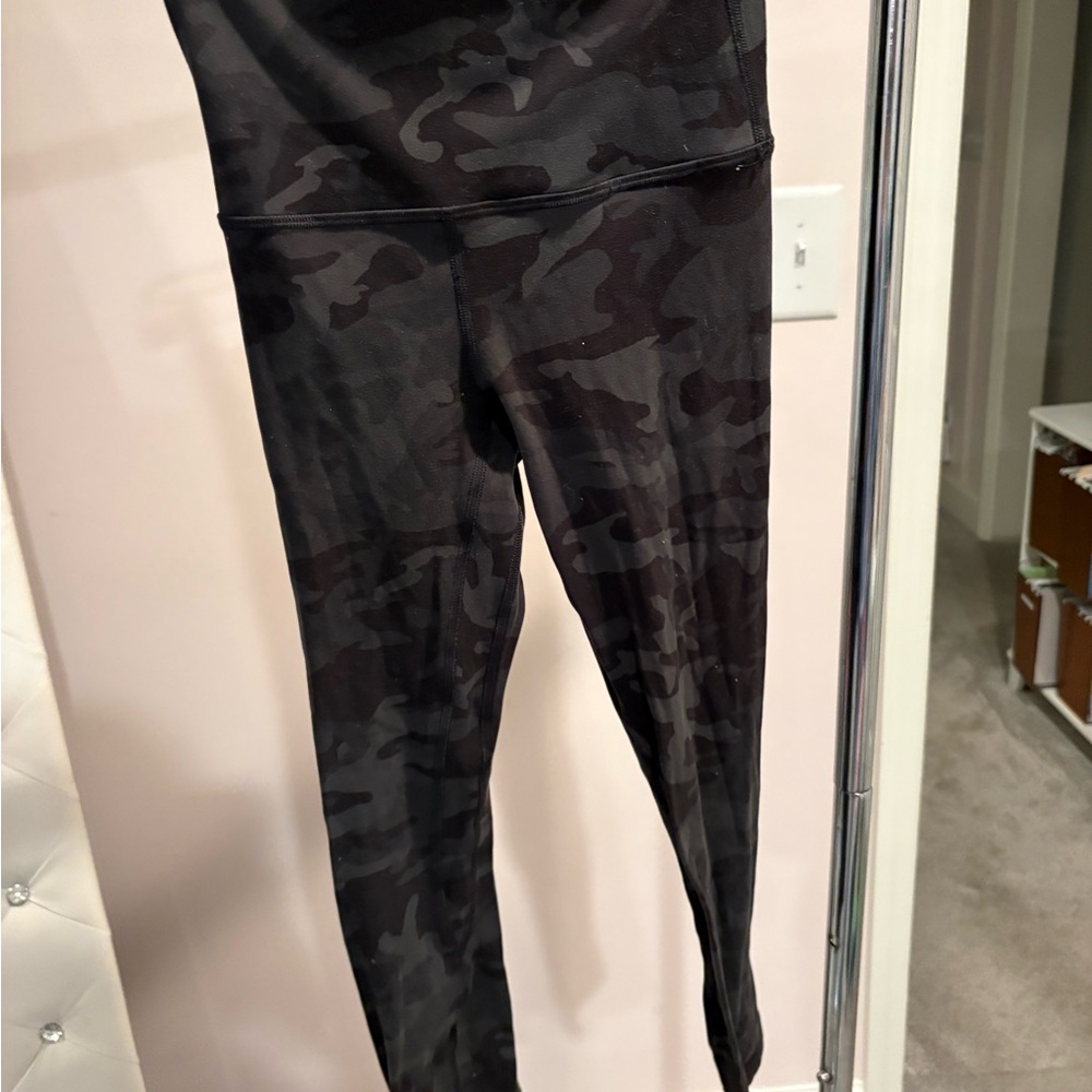 Lululemon Camo Green Align Leggings